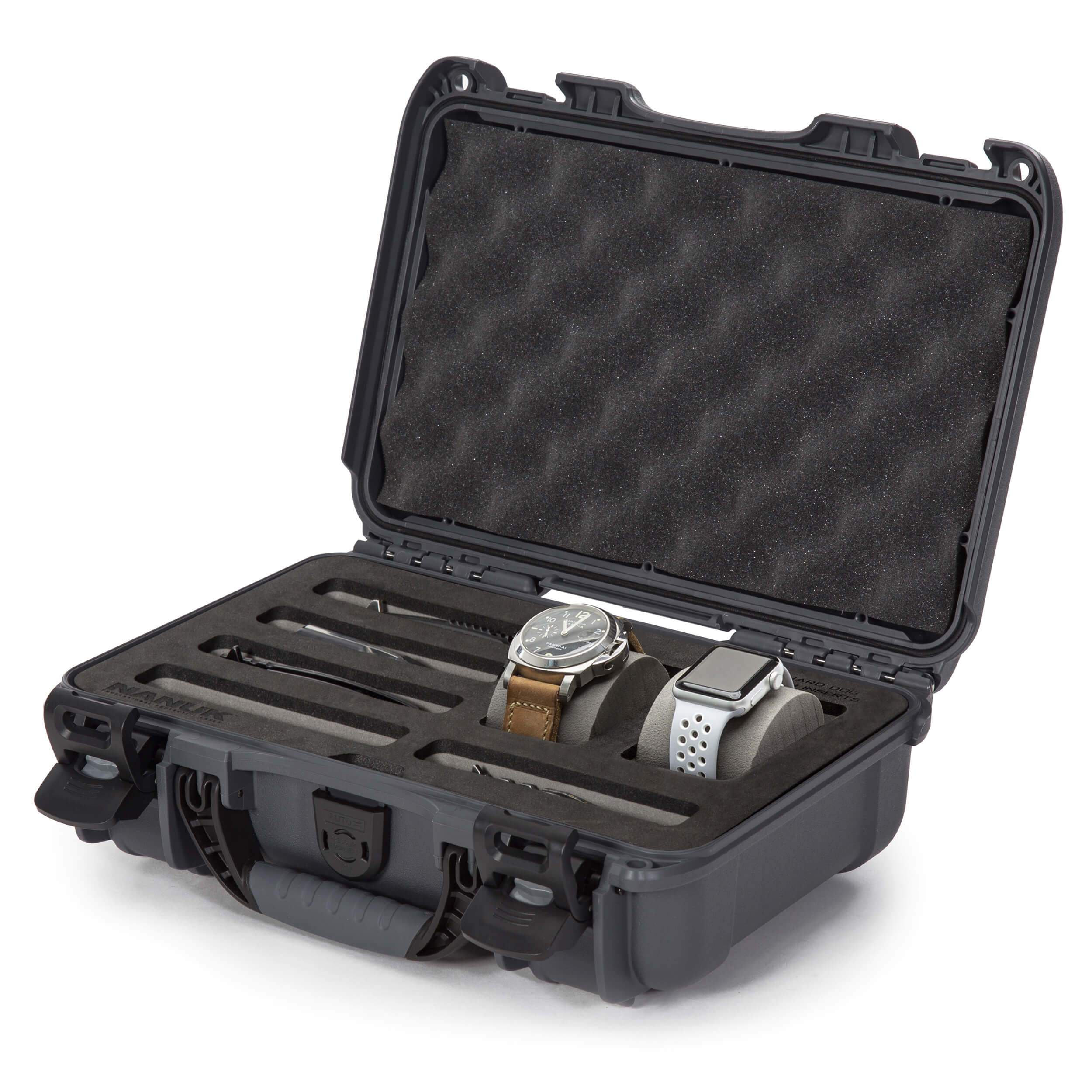 NANUK 909 2 Watches 5 Knives Case