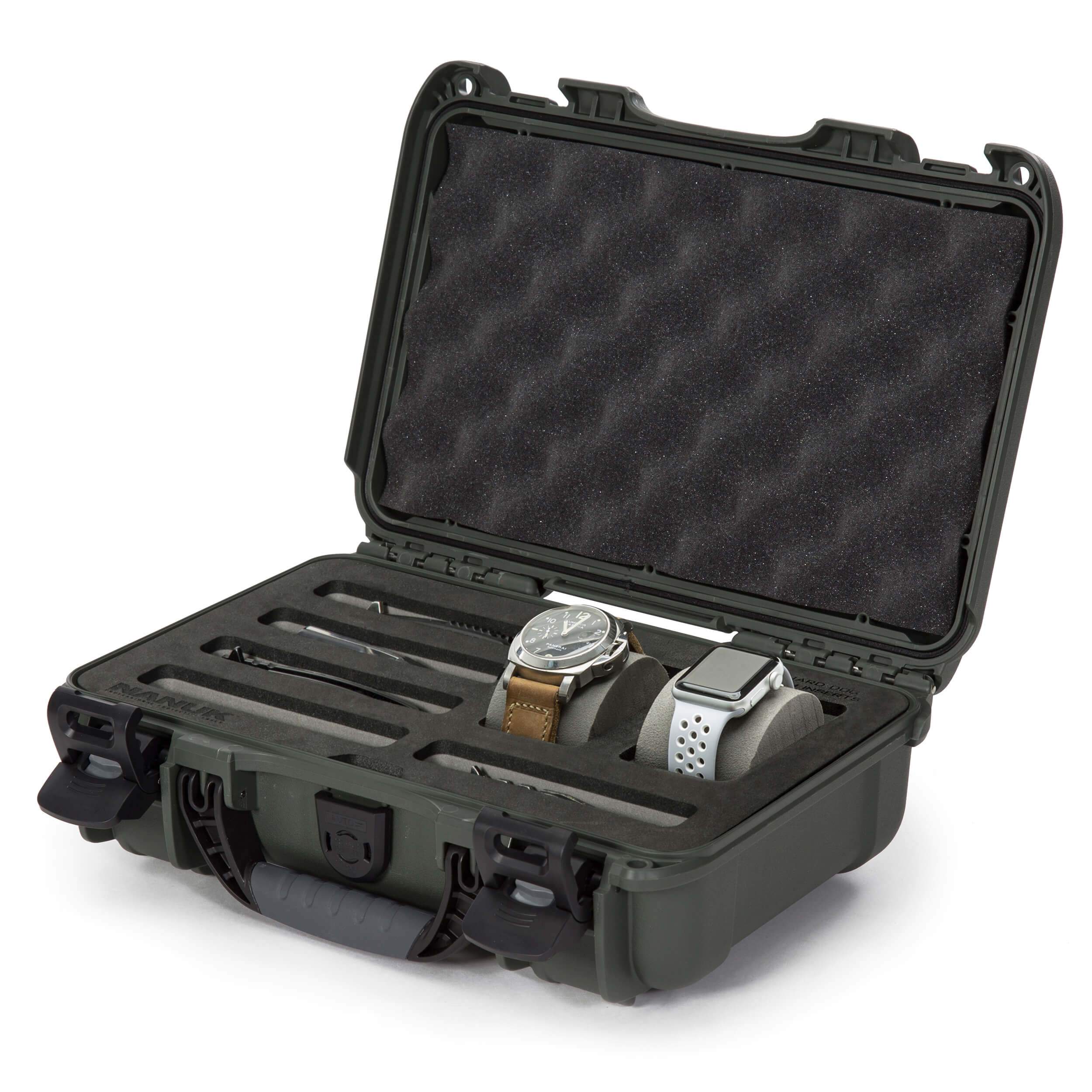 NANUK 909 2 Watches 5 Knives Case