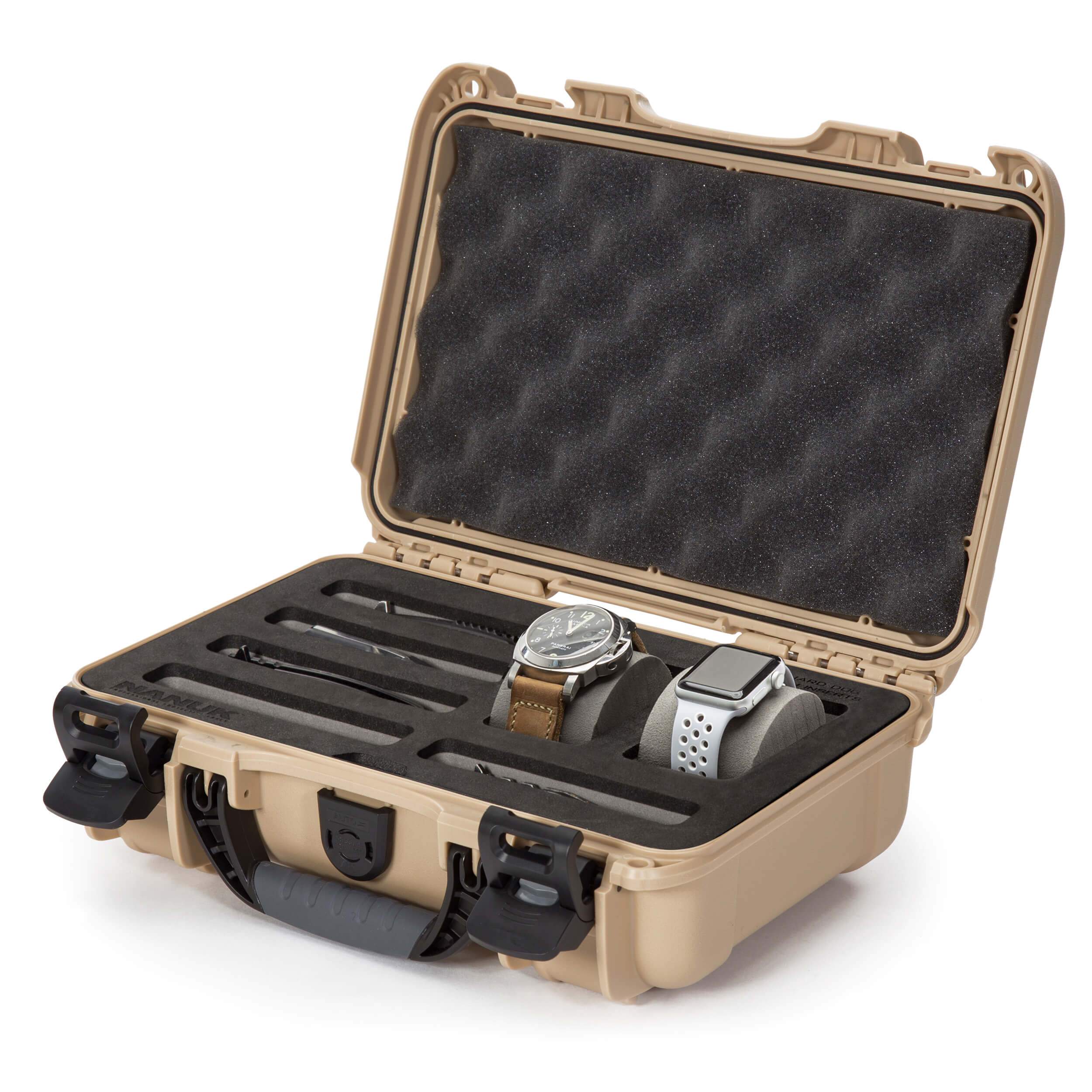NANUK 909 2 Watches 5 Knives Case