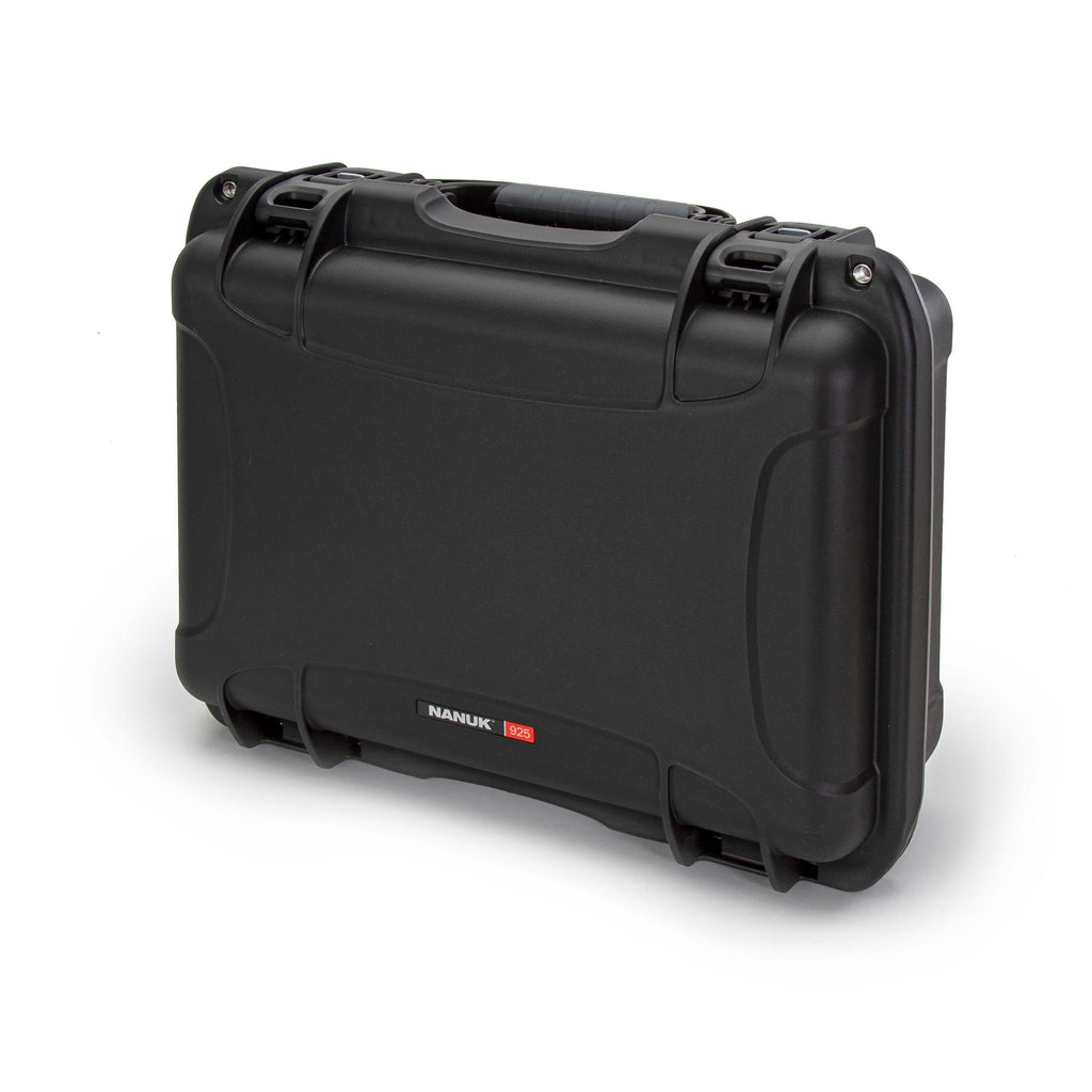 nanuk-925-new-mold-standing-